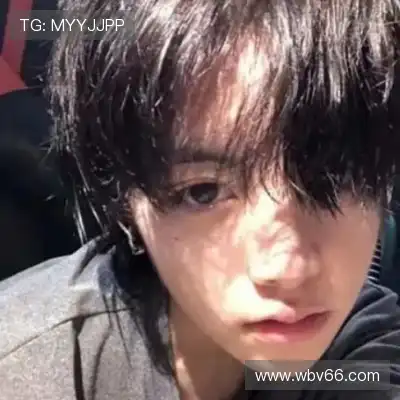 鲍秦心